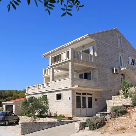 Διαμέρισμα By The Sea Zavalatica, Korcula - 9138 *