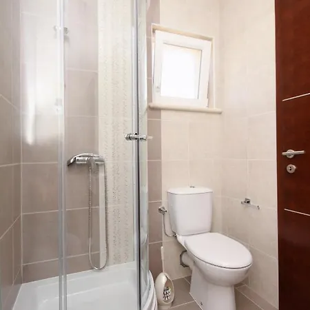 By The Sea Zavalatica, Korcula - 9138 *