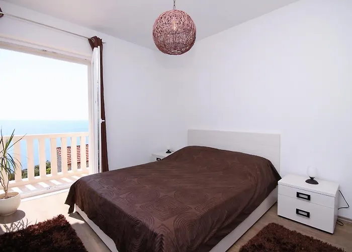 아파트 By The Sea Zavalatica, Korcula - 9138 *